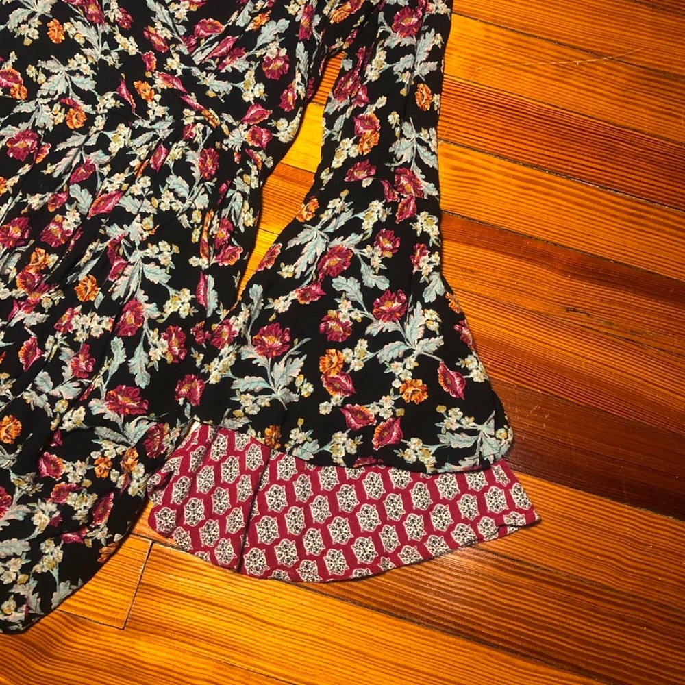 Flower romper - Picture 2 of 4